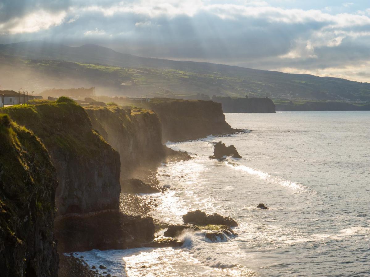 Dwell Azores Coworking & Coliving Hotel Fenais da Luz Exterior foto